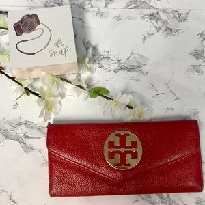 Tory Burch Red Pebbled Leather Wallet Clutch Billfold Envelope Style 4”x9”